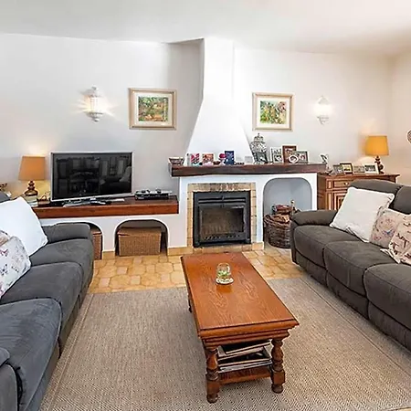 Sleeps 6 Pool Air Con Wifi Villa *